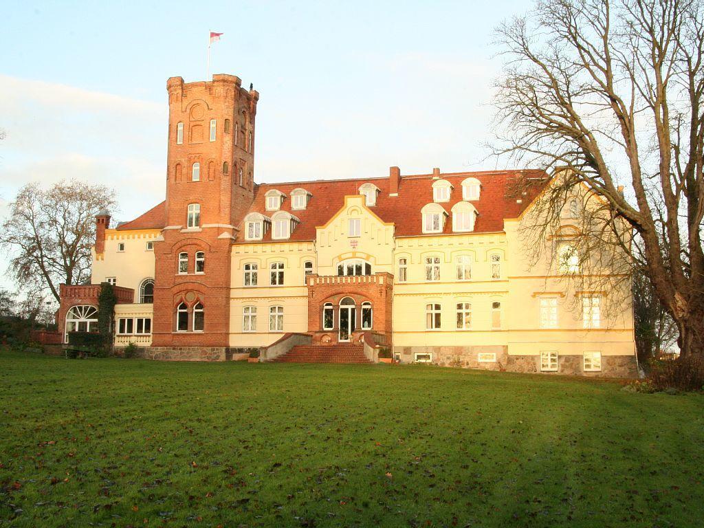 Schloss Lelkendorf, Fewo Hoppenrade Exteriör bild